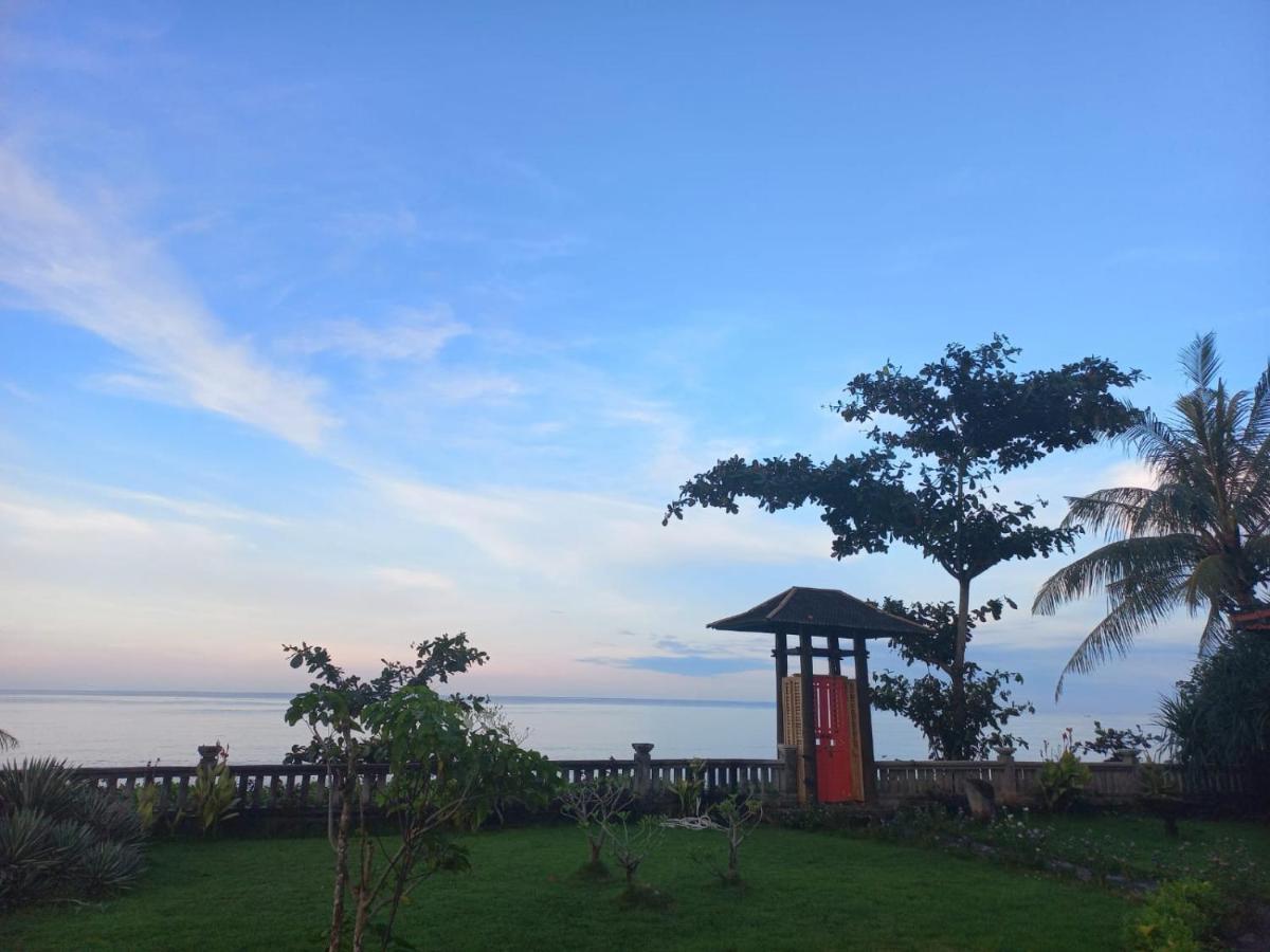Tianyar Bali North Beach B&B מראה חיצוני תמונה