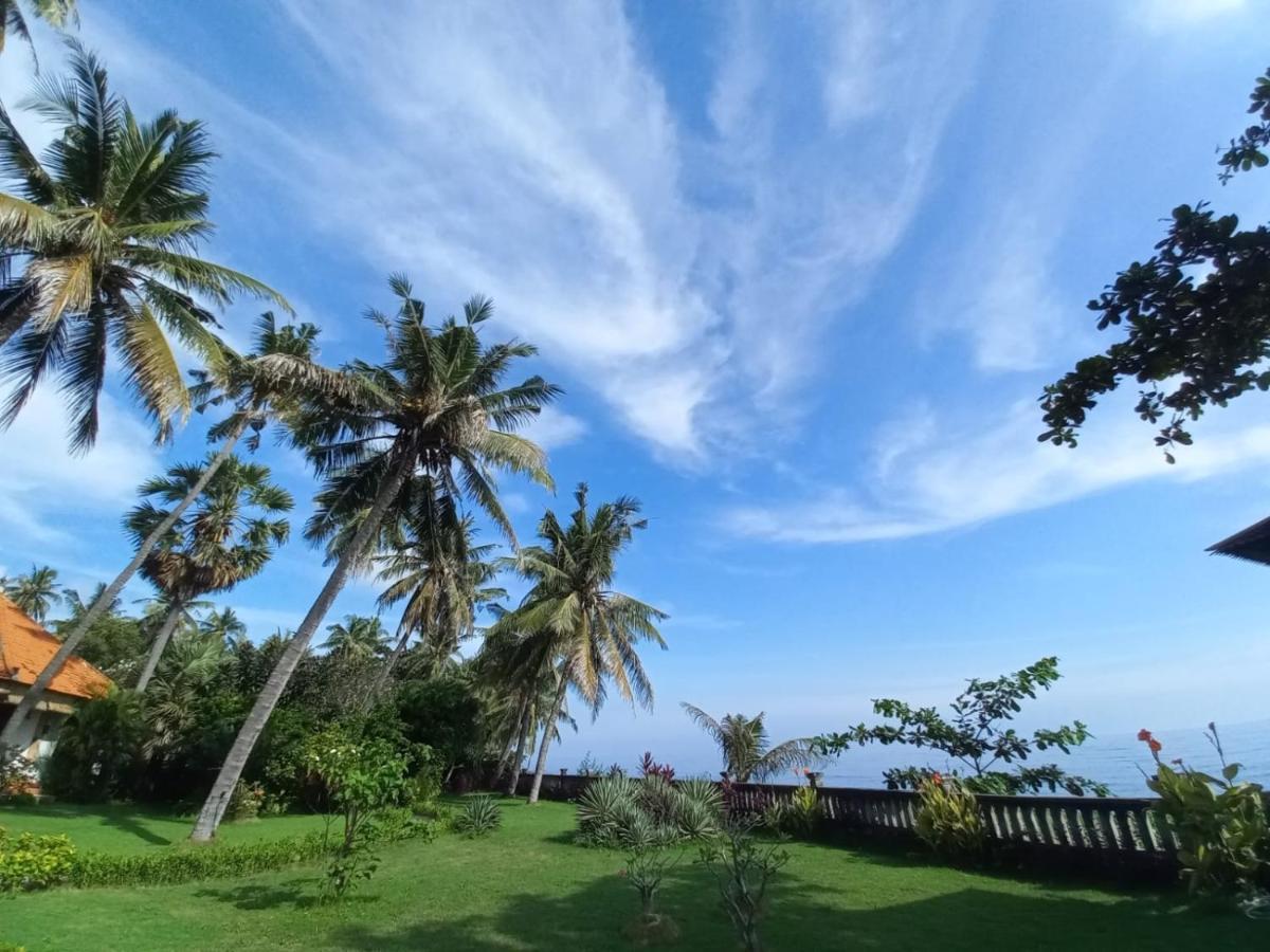 Tianyar Bali North Beach B&B מראה חיצוני תמונה