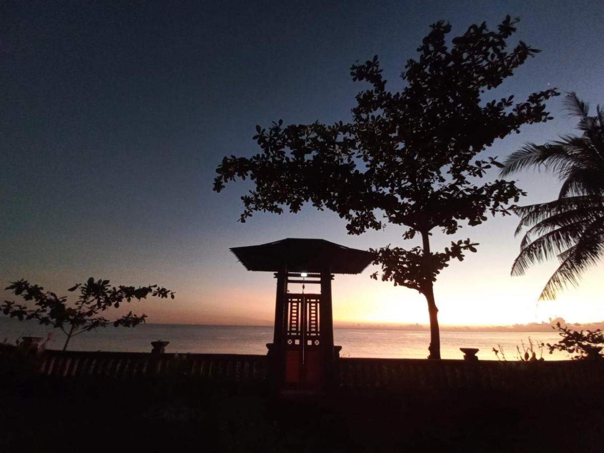 Tianyar Bali North Beach B&B מראה חיצוני תמונה