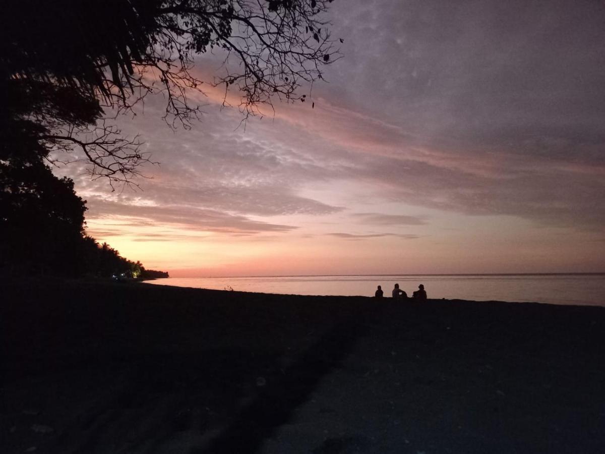 Tianyar Bali North Beach B&B מראה חיצוני תמונה