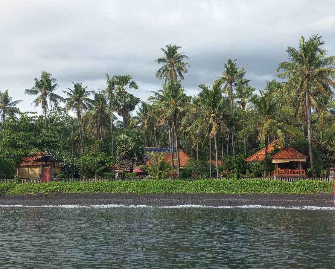 Tianyar Bali North Beach B&B מראה חיצוני תמונה