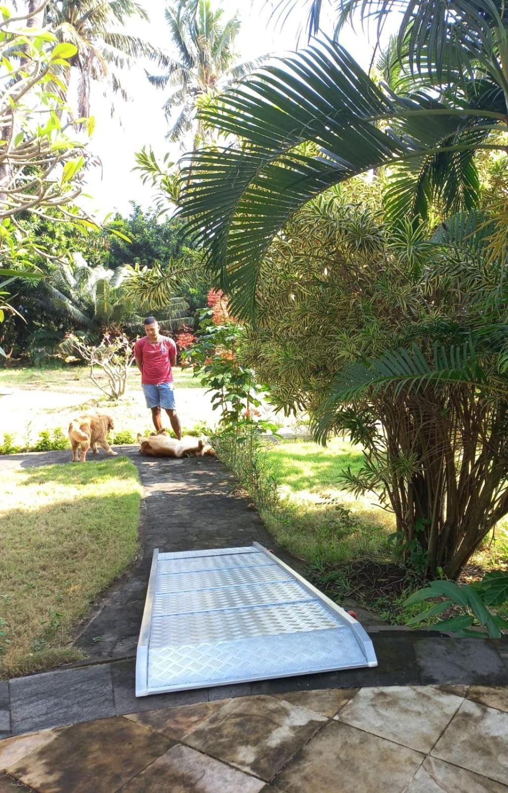 Tianyar Bali North Beach B&B מראה חיצוני תמונה