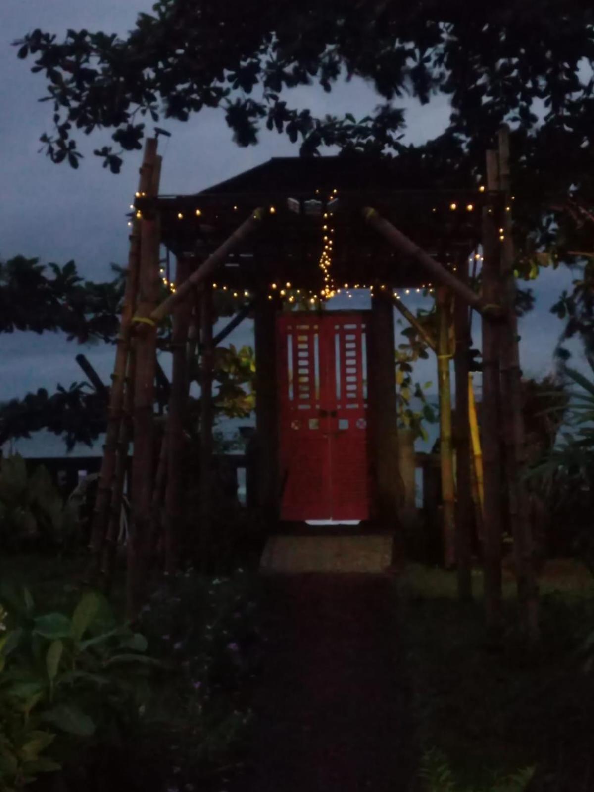 Tianyar Bali North Beach B&B מראה חיצוני תמונה