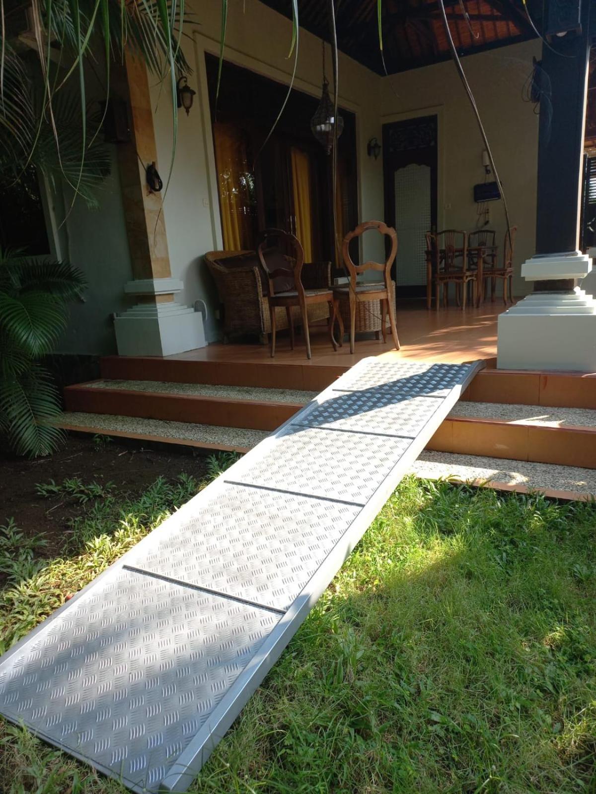 Tianyar Bali North Beach B&B מראה חיצוני תמונה