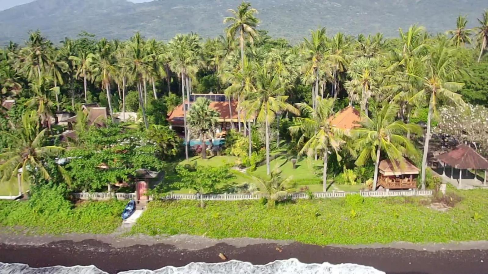 Tianyar Bali North Beach B&B מראה חיצוני תמונה