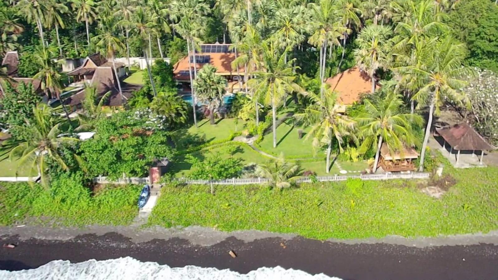 Tianyar Bali North Beach B&B מראה חיצוני תמונה